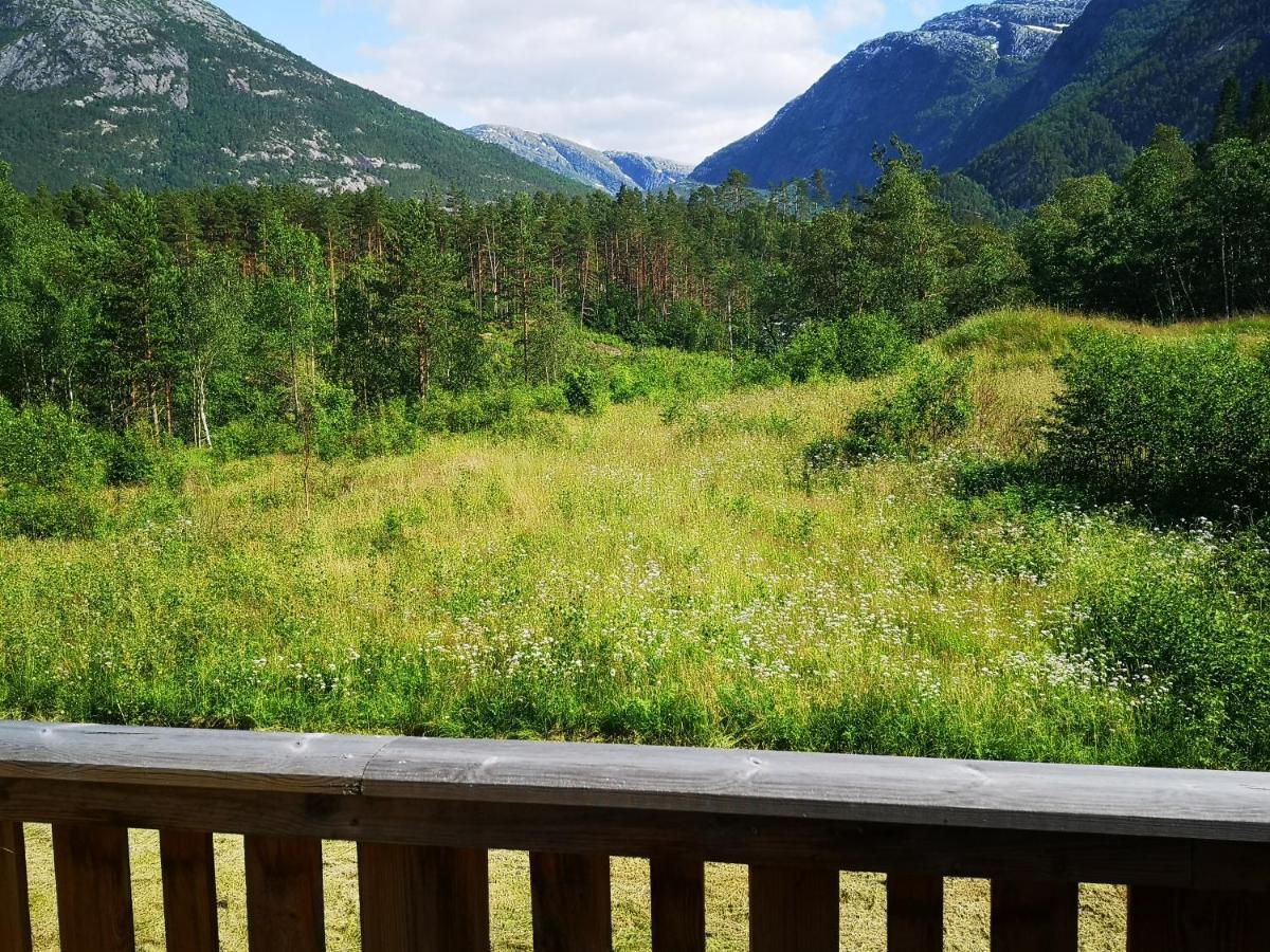 Kinsarvik Hostel Экстерьер фото