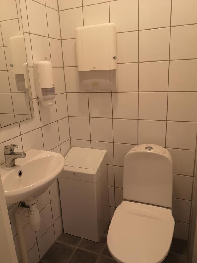 Kinsarvik Hostel Экстерьер фото